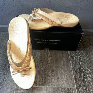 Vionic Gold Metallic Thong Sandals